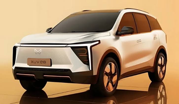 Mahindra XEV 7e इलेक्ट्रिक