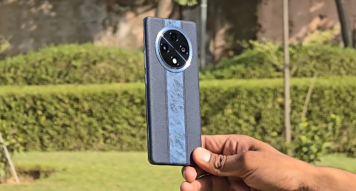 Oppo F27 Pro Plus