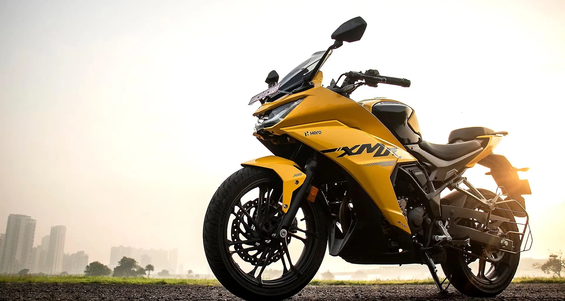 Hero Karizma XMR
